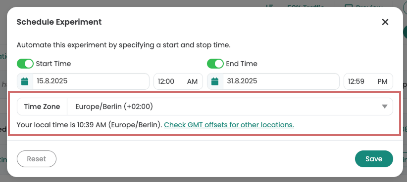 The same dialog with the time-zone row highlighted: „Europe/Berlin (+02:00)“ plus the note about the local time
